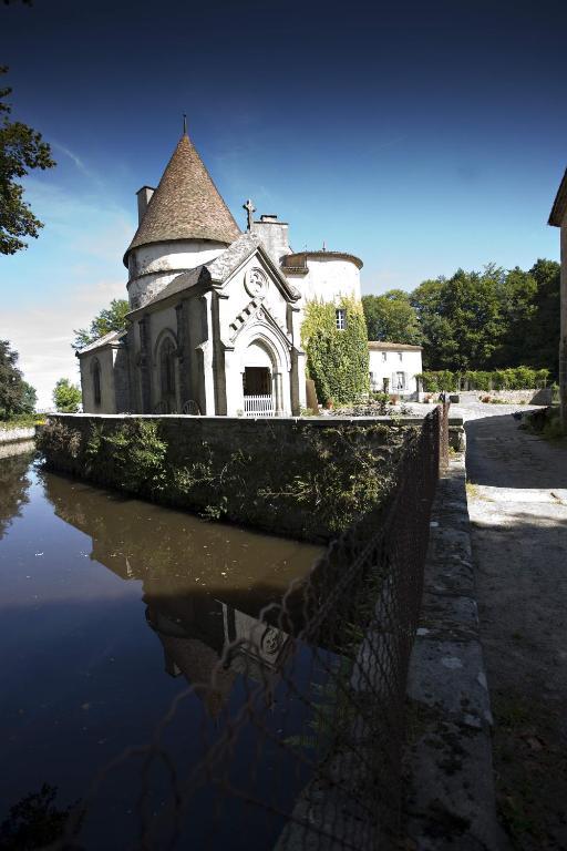 Chateau Des Martinanches Saint-Dier-d'Auvergne Luaran gambar