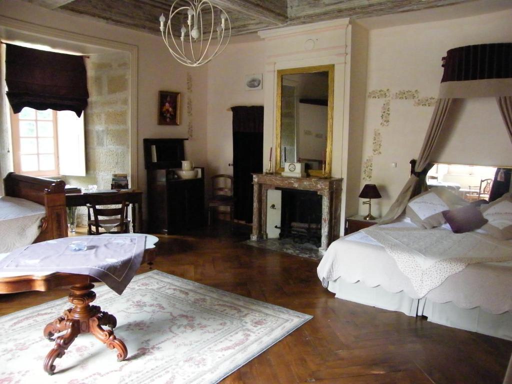 Chateau Des Martinanches Saint-Dier-d'Auvergne Bilik gambar